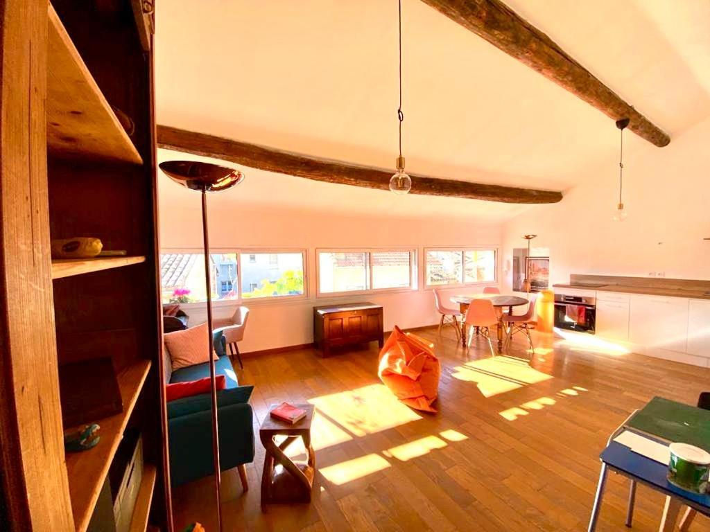 A Spacious, Sunny & Calm Loft In Avignon'S Heart 外观 照片